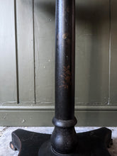 Load image into Gallery viewer, Antique chinoiserie quatrefoil tilt top black table with scroll feet
