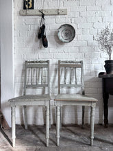 Load image into Gallery viewer, 18th Century Antique Gustavian Swedish grey original painted pair of spindle back chairs