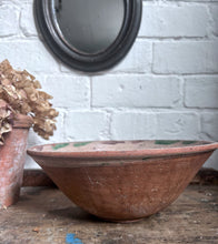 Load image into Gallery viewer, Antique 19th Century Spanish Teruel Tin glazed decorative ceramic bowl