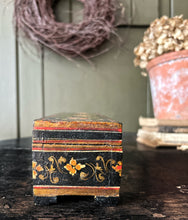 Load image into Gallery viewer, Vintage Indian Kashmiri hand painted floral stationary jewellery box
