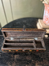Load image into Gallery viewer, Vintage Indian Kashmiri hand painted floral stationary jewellery box