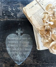 Load image into Gallery viewer, French antique 1901 zinc heart shaped funeral plaque