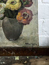 Load image into Gallery viewer, French floral still life vintage oil painting on board signed