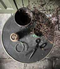 Load image into Gallery viewer, French Vintage zinc top metal Gueridon bistro garden table