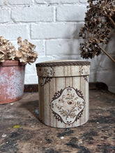 Load image into Gallery viewer, Small fabric covered French vintage lidded box