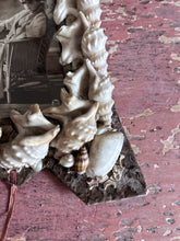 Load image into Gallery viewer, Victorian antique shell covered decorative photo picture frame
