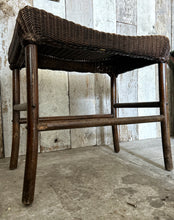 Load image into Gallery viewer, Vintage 1940's original Lusty Lloyd Loom stool with label