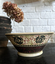 Load image into Gallery viewer, Vintage decorative studio pottery display bowl signed