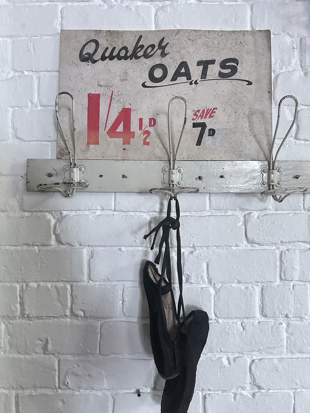 Vintage hand written Quaker Oats sign on card
