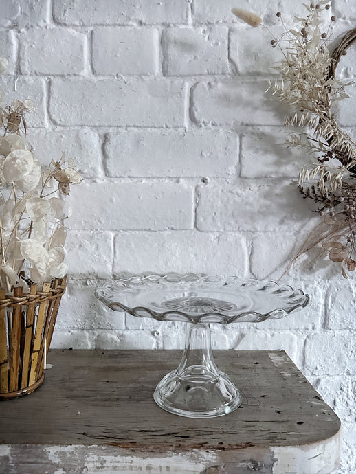 Vintage pressed glass 1930's scalloped fluted cake stand