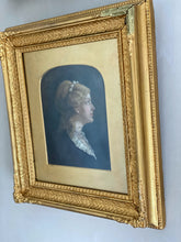 Load image into Gallery viewer, An early 20th Oil painting portrait of a lady in original gilt frame