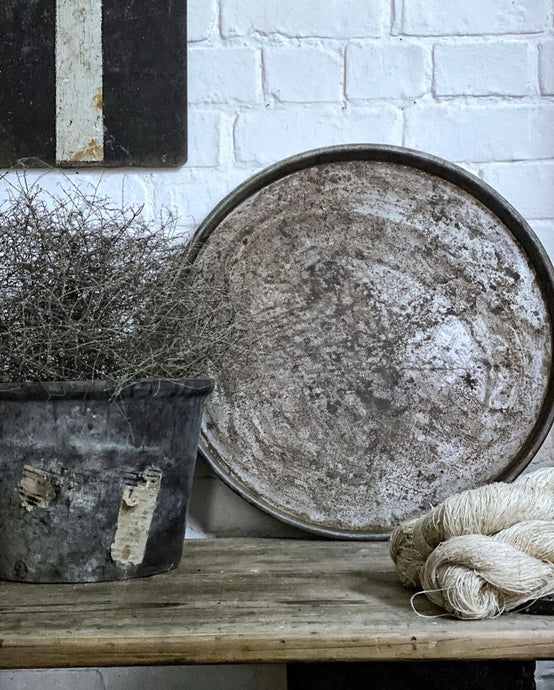 A large rustic metal tray with a great patina and perfect for overhead flat lay photography as a background or used within a kitchen as a great prop and obviously practical too.