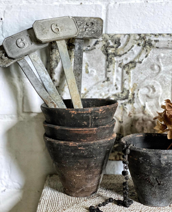 These Vintage metal plant specimen numbers are great for placing in flower beds or pots around the garden to add some decorative salvage.