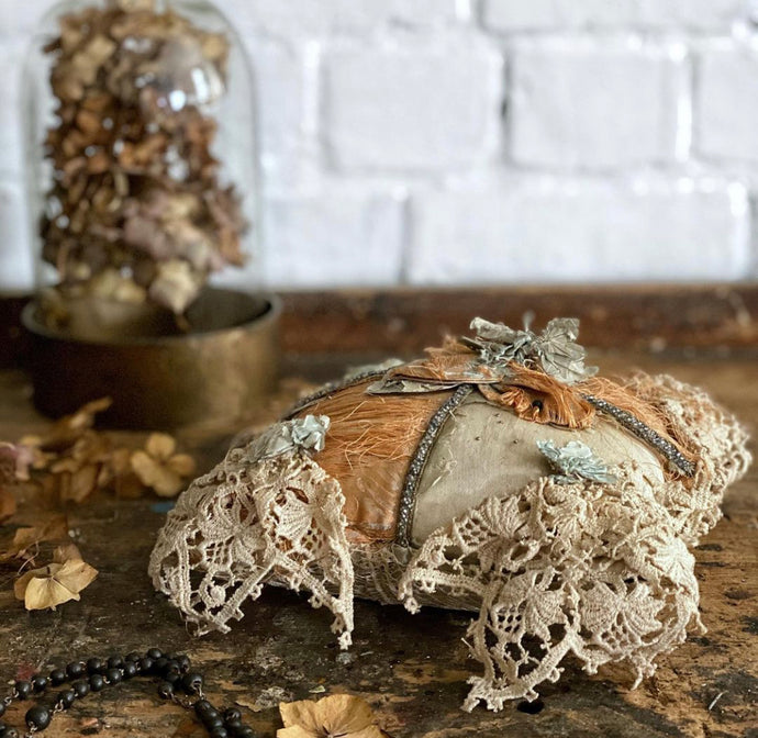 Vintage Silk 1930s Pin Cushion