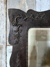 Load image into Gallery viewer, Beautiful decorative Antique Victorian wooden picture photo frame