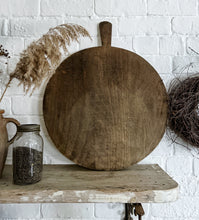 Load image into Gallery viewer, Vintage Rustic European Wooden Circular Bread Board