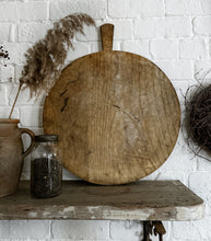 Load image into Gallery viewer, Vintage Rustic European Wooden Circular Bread Board