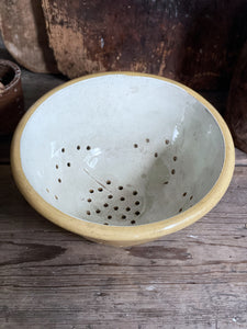 Antique vintage country farmhouse ceramic berry bowl colander bowl sieve