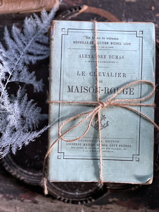 Set of 3 Vintage Pale Green French Paperback Books