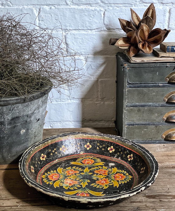 Vintage Eastern European Victorian Folk Art Papier Mache Bowl