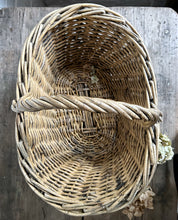 Load image into Gallery viewer, A stencilled French Vintage fruit pickers harvest rustic basket