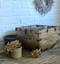 Load image into Gallery viewer, Antique Chinese Japanese Wooden Grain Rice Bucket